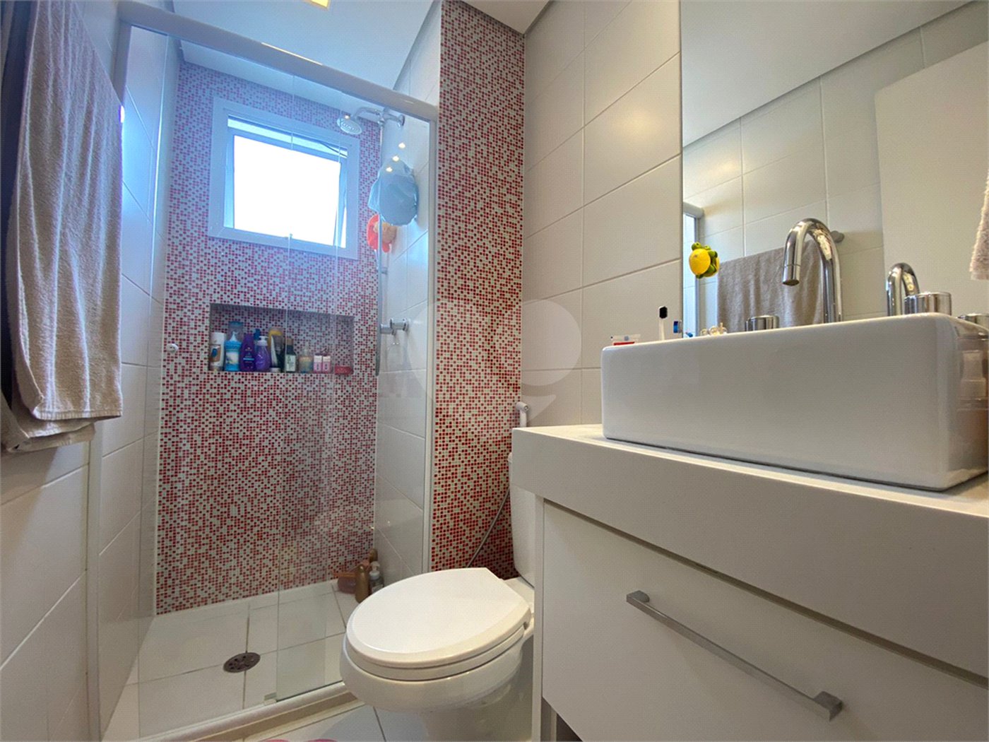 Apartamento à venda com 2 suítes em Parada Inglesa, São Paulo, SP