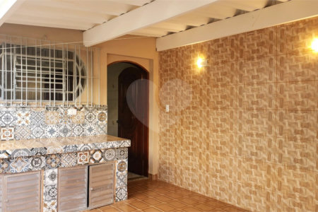 Sobrado à venda com 3 quartos, sendo 1 suíte, em Brooklin, São Paulo, SP