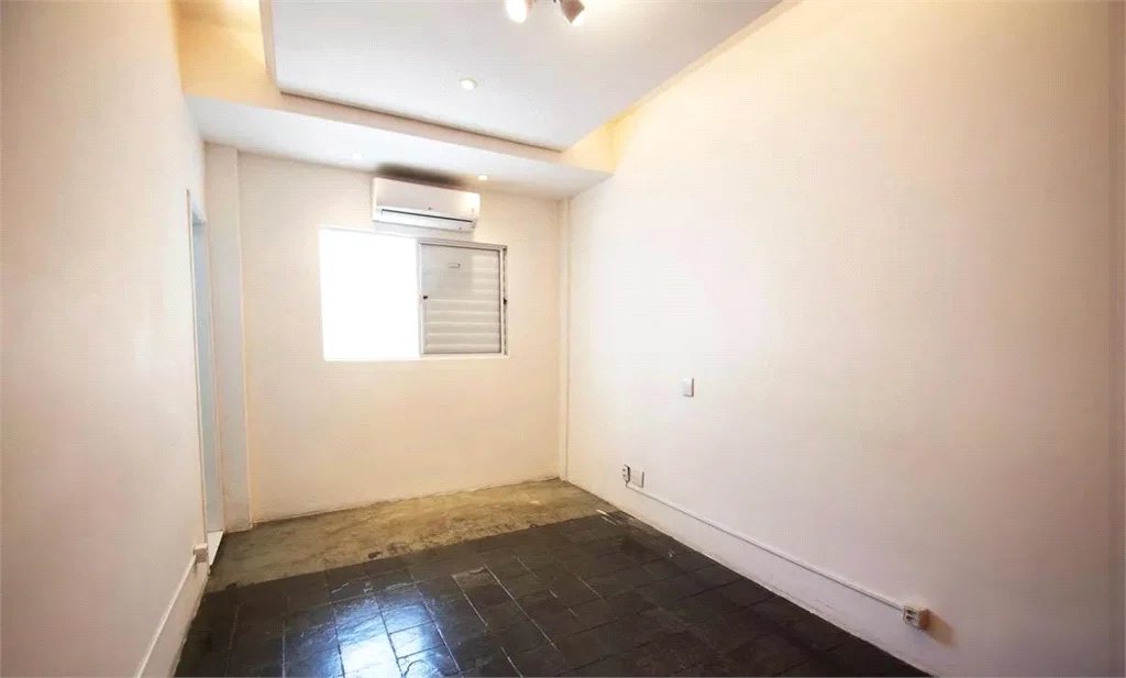 Apartamento à venda com 3 quartos, sendo 1 suíte, em Pinheiros, São Paulo, SP