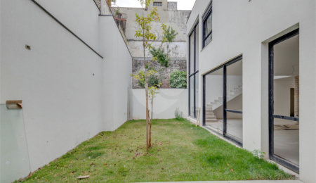 Casa à venda com 4 suítes no condomínio Ocean Village, São Paulo - SP