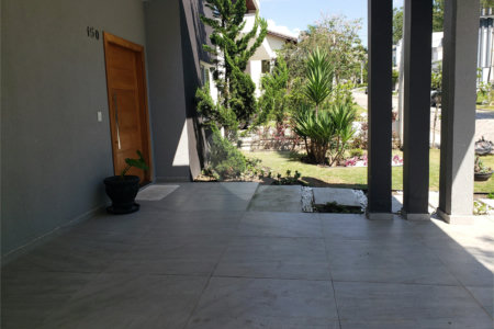 Casa à venda com 3 suítes no condomínio Residencial Veredas, Mogi das Cruzes - SP