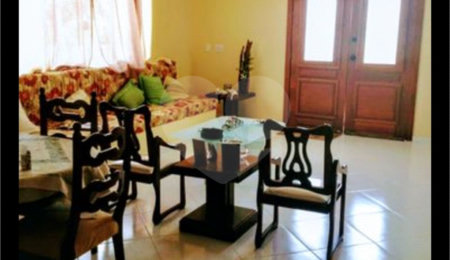 Casa em condomínio à venda com 3 quartos, sendo 2 suítes,  em Rasa, Armação dos Búzios, RJ