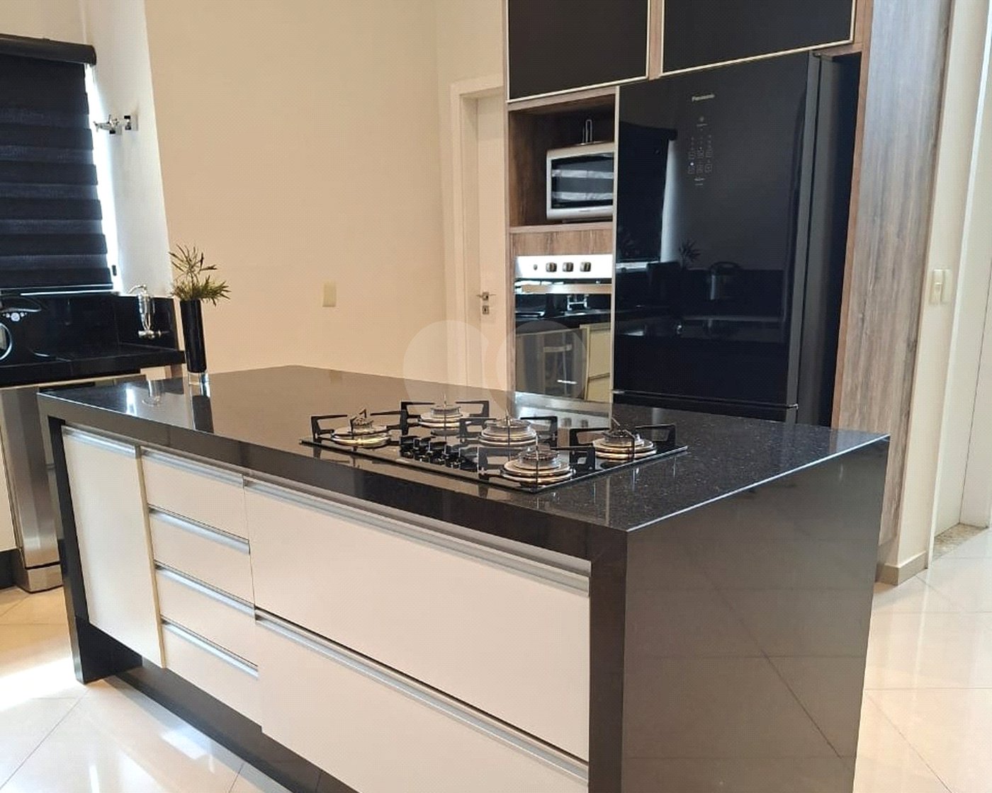 Casa à venda com 3 suítes no condomínio Mont Blanc, Sorocaba - SP