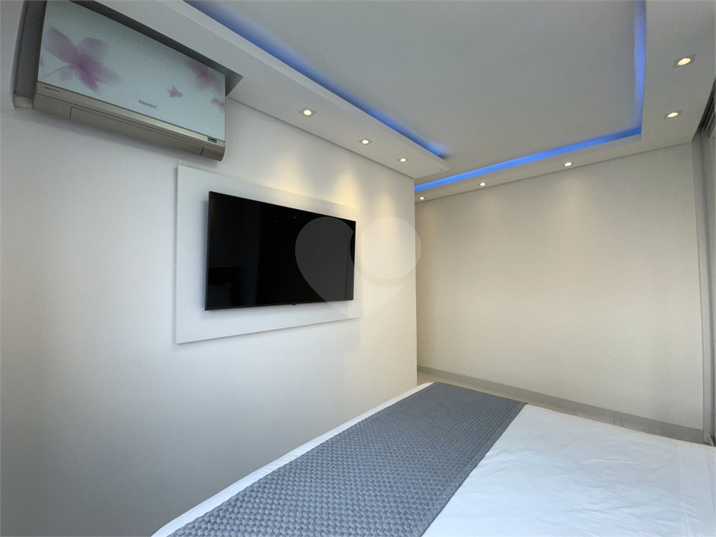 Apartamento à venda com 2 quartos, sendo 1 suíte, em Barra Funda, São Paulo, SP