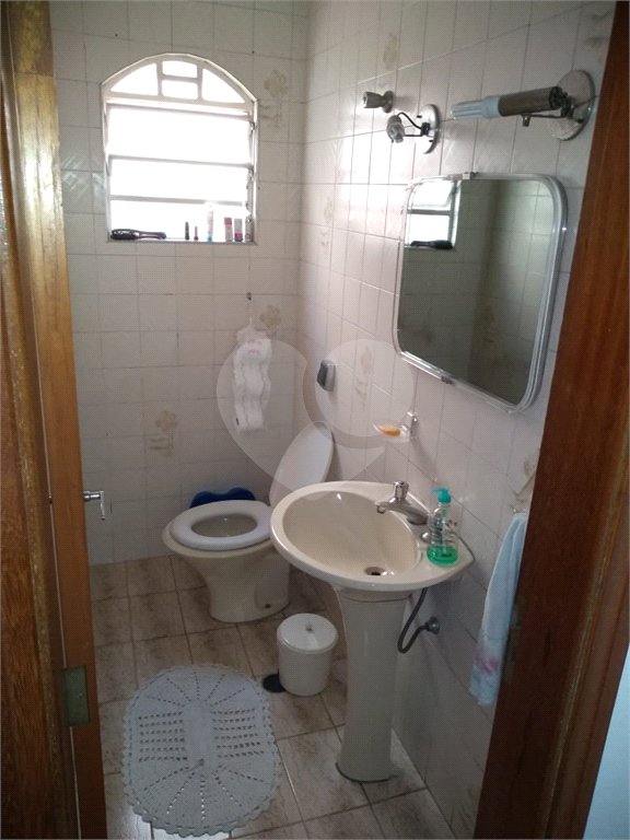Casa à venda com 3 quartos, sendo 1 suíte,  em Jardim Bonfiglioli, São Paulo, SP