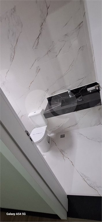 Casa à venda com 3 suítes no condomínio Alphaville 4, Votorantim - SP
