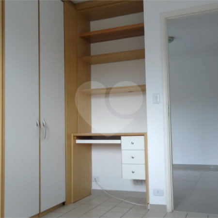 Apartamento à venda com 2 quartos em Jardim Ismênia, São José dos Campos, SP