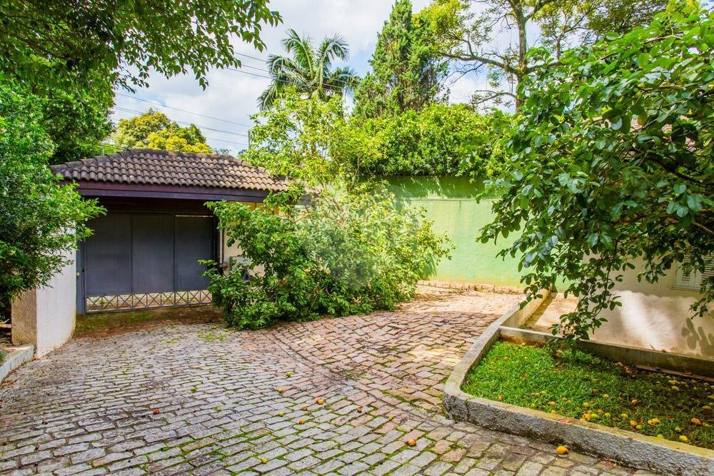 Casa para alugar com 4 suítes no condomínio Chácara Flora, São Paulo - SP