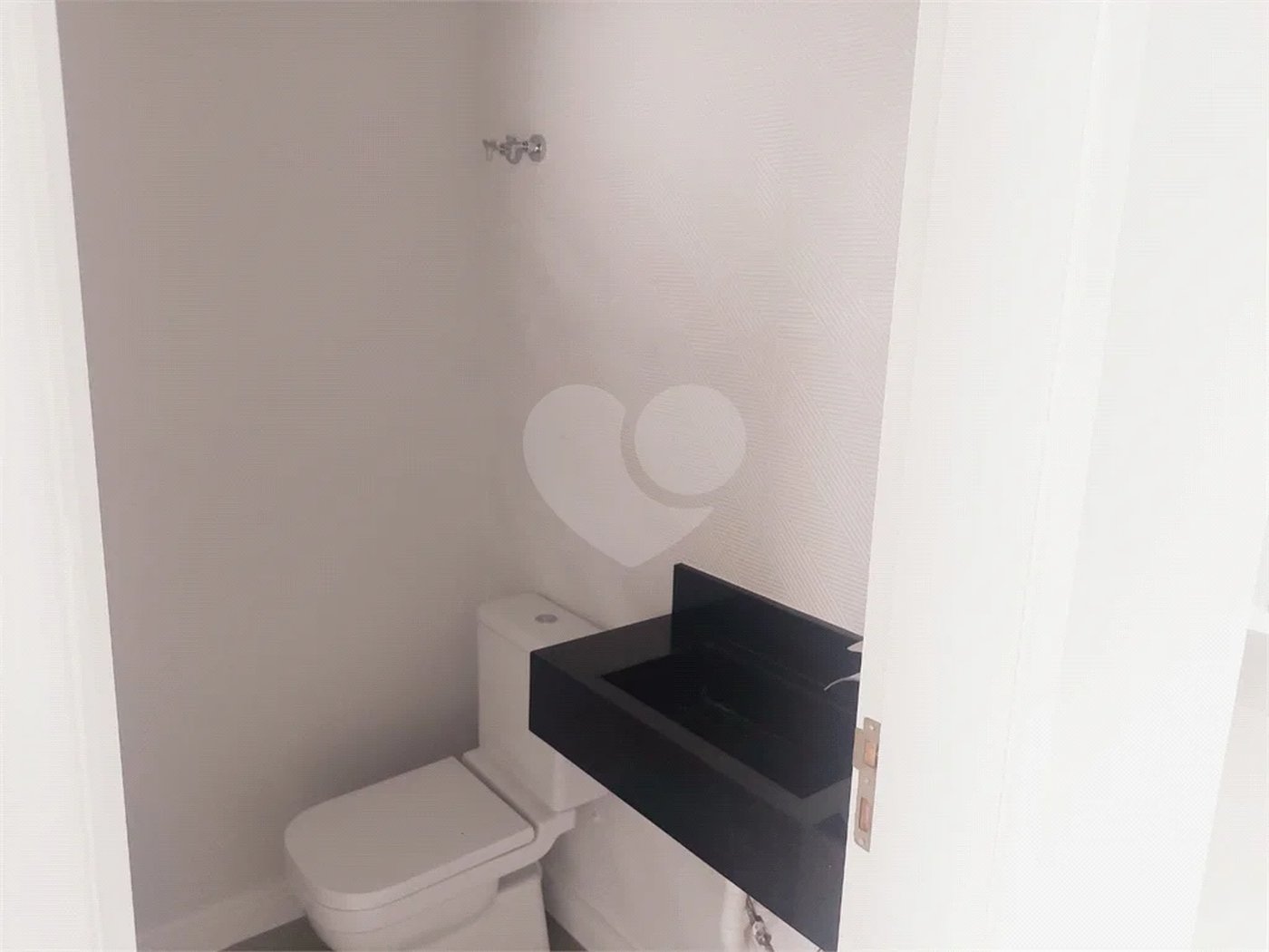 Casa à venda com 3 quartos, sendo 1 suíte, no condomínio São Venancio Granville, Itupeva - SP