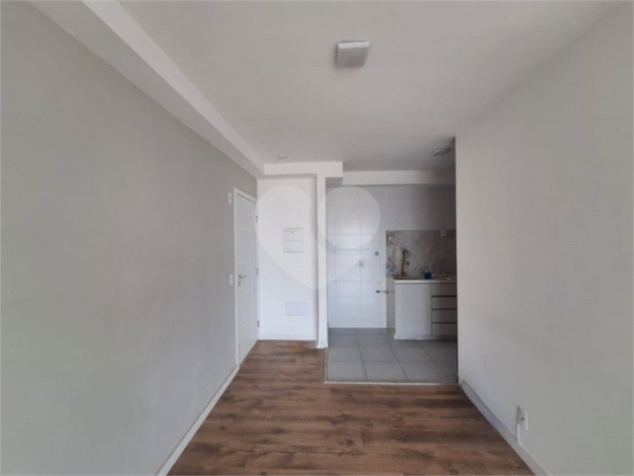 Apartamento à venda com 2 quartos, sendo 1 suíte,  em Vila Esperança, São Paulo, SP