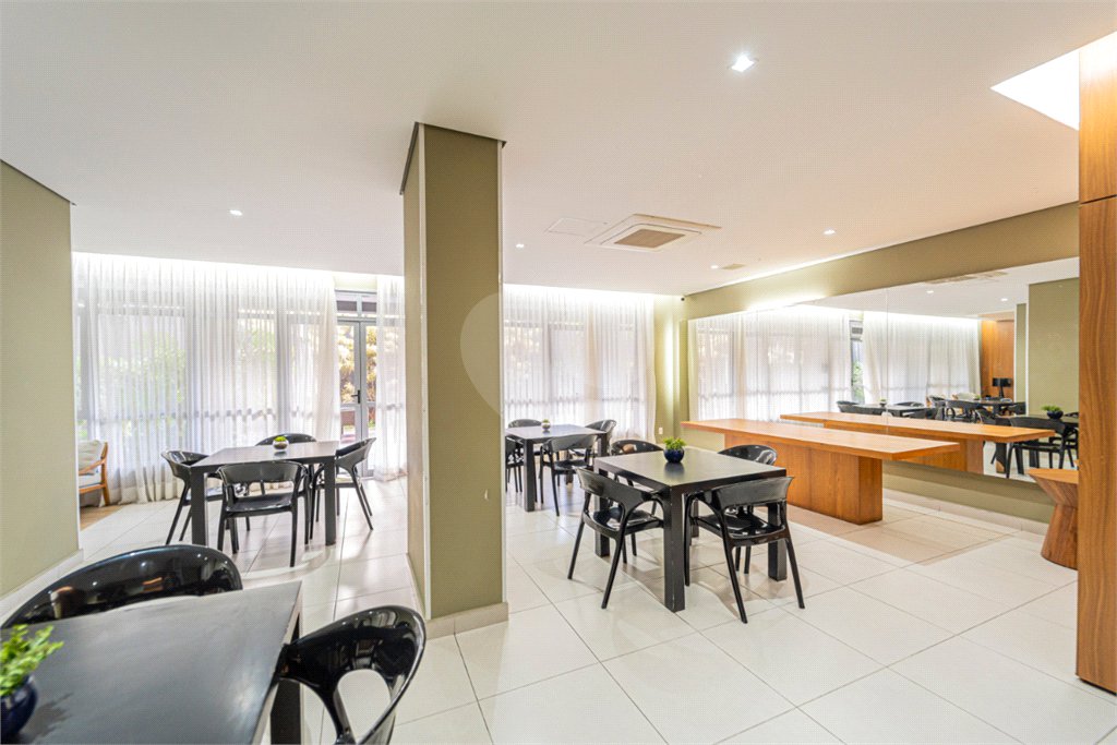 Apartamento à venda com 2 quartos, sendo 1 suíte, em Vila Santa Catarina, São Paulo, SP