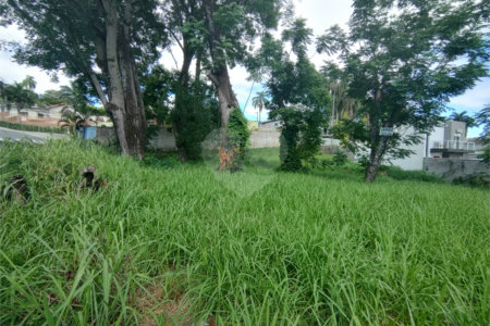 Terreno à venda com 1 quarto em Jardim Paulista, Atibaia, SP