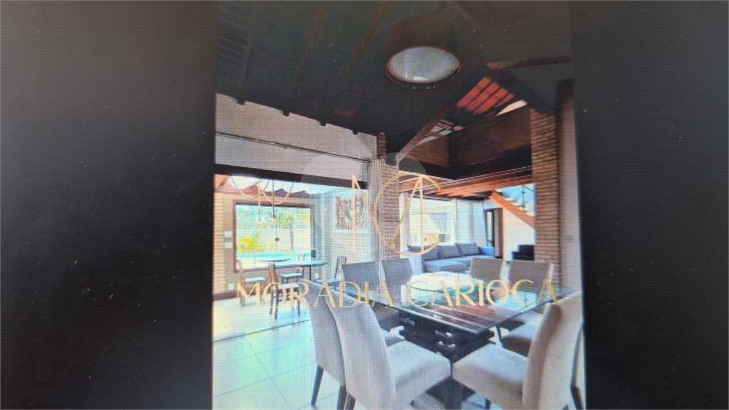 Casa à venda com 4 suítes em Jardim Peró, Cabo Frio, RJ