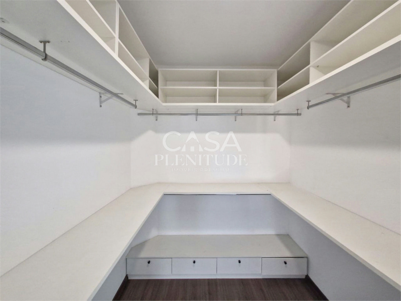 Casa em condomínio à venda com 3 quartos, sendo 1 suíte, em Vila Progresso, Sorocaba, SP