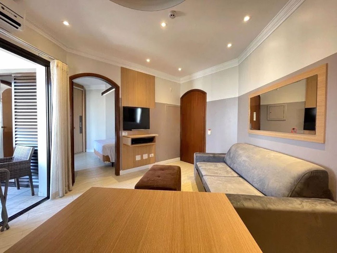 Apartamento Residencial à venda, Gonzaga, Santos - AP1725.