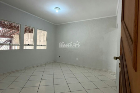 Casa para alugar com 2 quartos, sendo 1 suíte, em Ponte, Atibaia, SP
