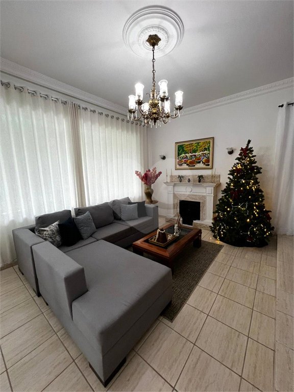 Casa à venda com 4 suítes no condomínio Alpes da Cantareira, Mairiporã - SP
