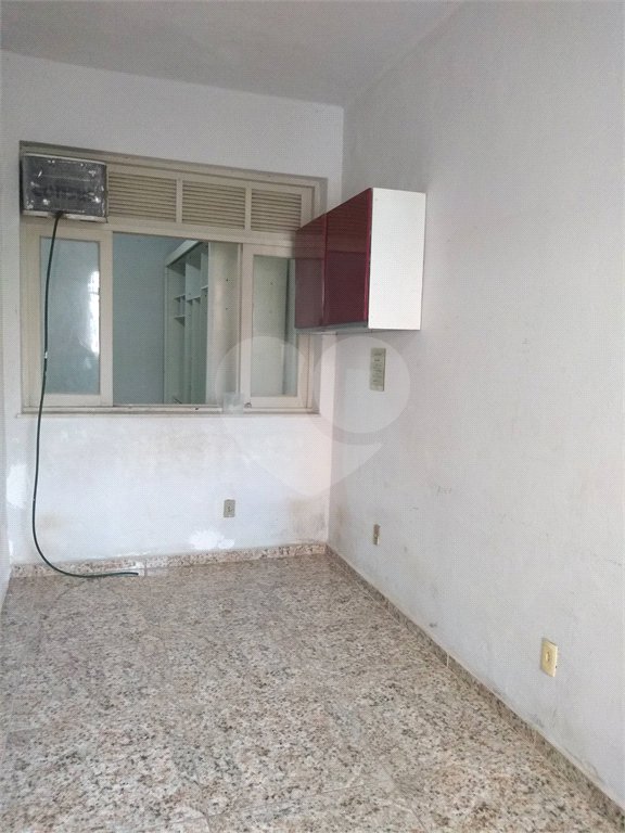 Apartamento à venda com 2 quartos em Marechal Hermes, Rio de Janeiro, RJ