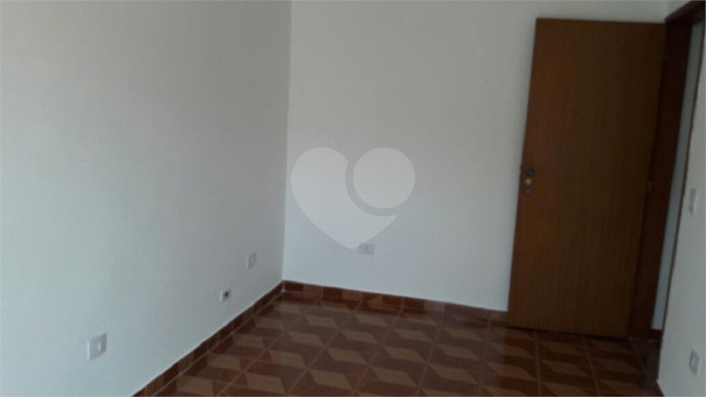 Casa Térrea à venda ou para alugar com 4 quartos, sendo 1 suíte, em Jardim Aeroporto, São Paulo, SP
