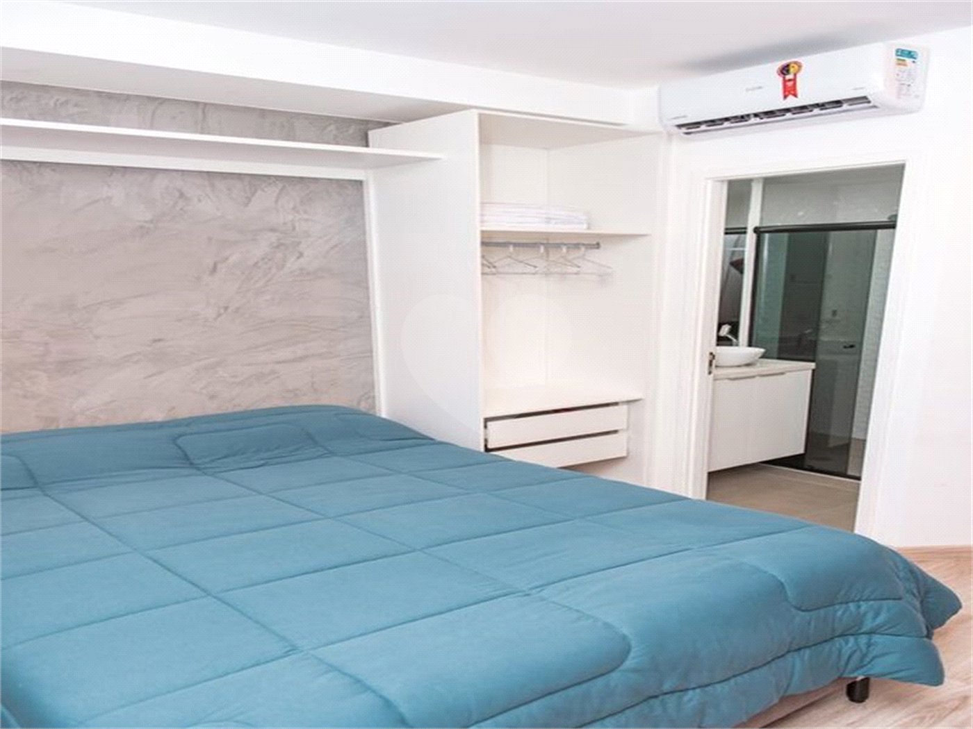 Kitnet à venda com 1 quarto no Centro, São Paulo, SP