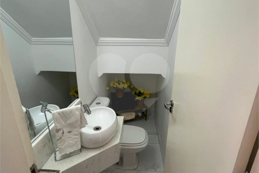 Casa à venda com 2 quartos no condomínio Cond Vitória, São Paulo - SP