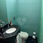 Excelente sobrado com piscina e churrasqueira
