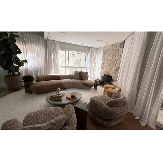 Casa à venda com 4 suítes no condomínio Vilas das Paineiras, São Paulo - SP