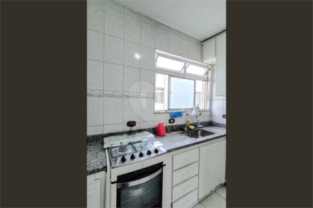 Apartamento à venda com 2 quartos em Lapa de Baixo, São Paulo, SP