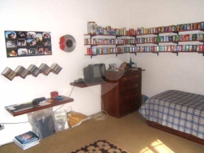 Casa de Vila à venda com 4 quartos, sendo 2 suítes, em Granja Julieta, São Paulo, SP