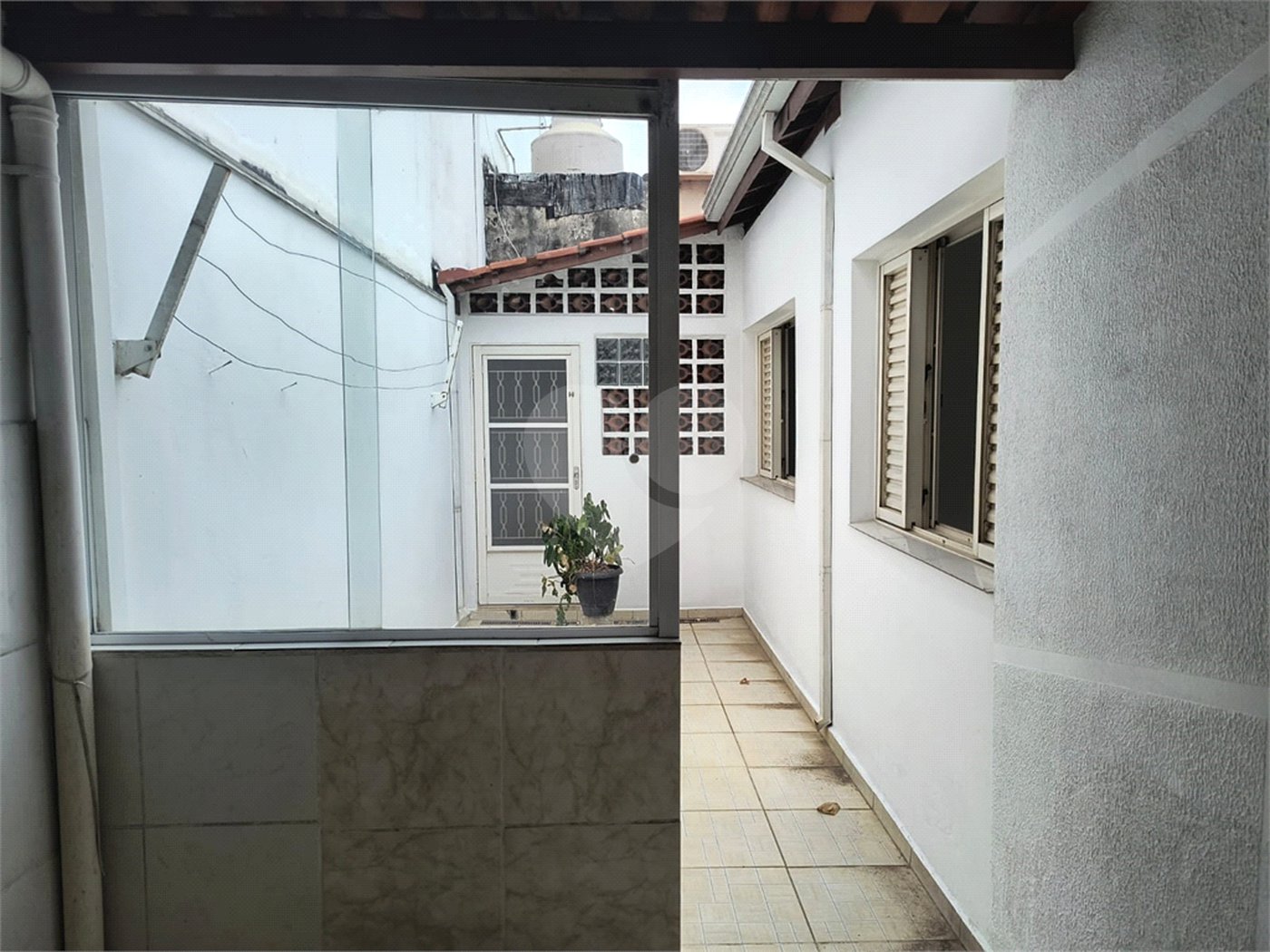 Casa à venda com 2 quartos, sendo 1 suíte,  no Centro, Indaiatuba, SP