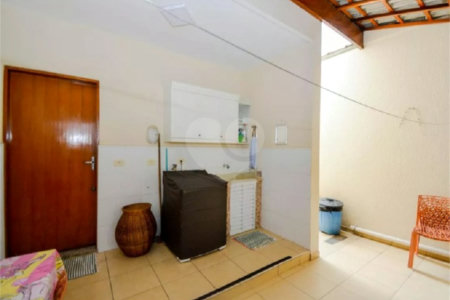 Casa à venda com 3 quartos, sendo 1 suíte, em Parque Continental I, Guarulhos, SP