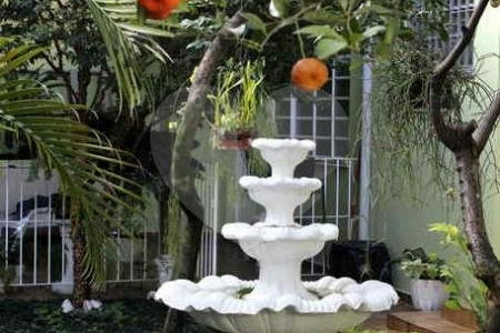 Casa à venda com 3 quartos, sendo 1 suíte, em Vila das Mercês, São Paulo, SP
