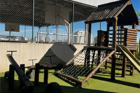 Apartamento à venda com 3 quartos, sendo 2 suítes, em Parque Reboucas, São Paulo, SP