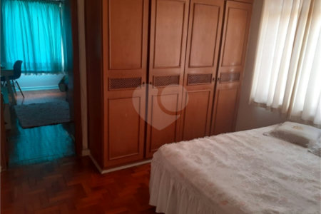 Sobrado à venda com 4 quartos, sendo 1 suíte,  em Jardim São Paulo(zona Norte), São Paulo, SP