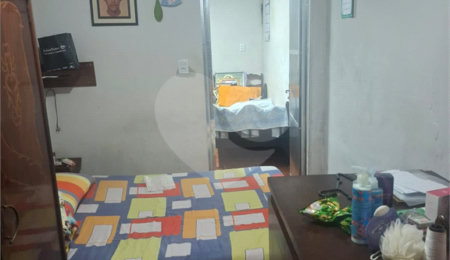 Casa à venda com 2 quartos em Vila Nivi, São Paulo, SP