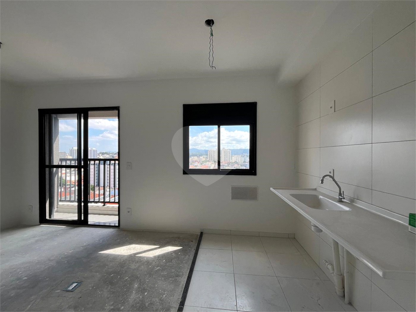 Apartamento à venda com 2 quartos, sendo 1 suíte, em Vila Mazzei, São Paulo, SP