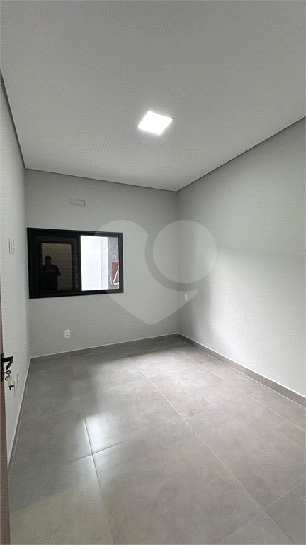 Casa Térrea à venda com 3 quartos, sendo 1 suíte, em Jardim Bom Sucesso, Indaiatuba, SP