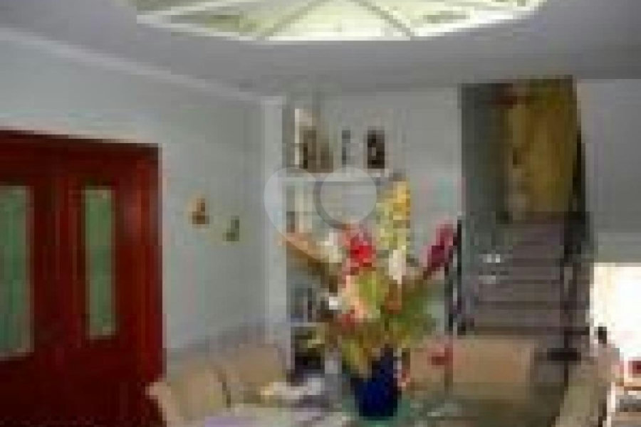 Sobrado à venda com 5 quartos, sendo 4 suítes,  em Vila Guilherme, São Paulo, SP