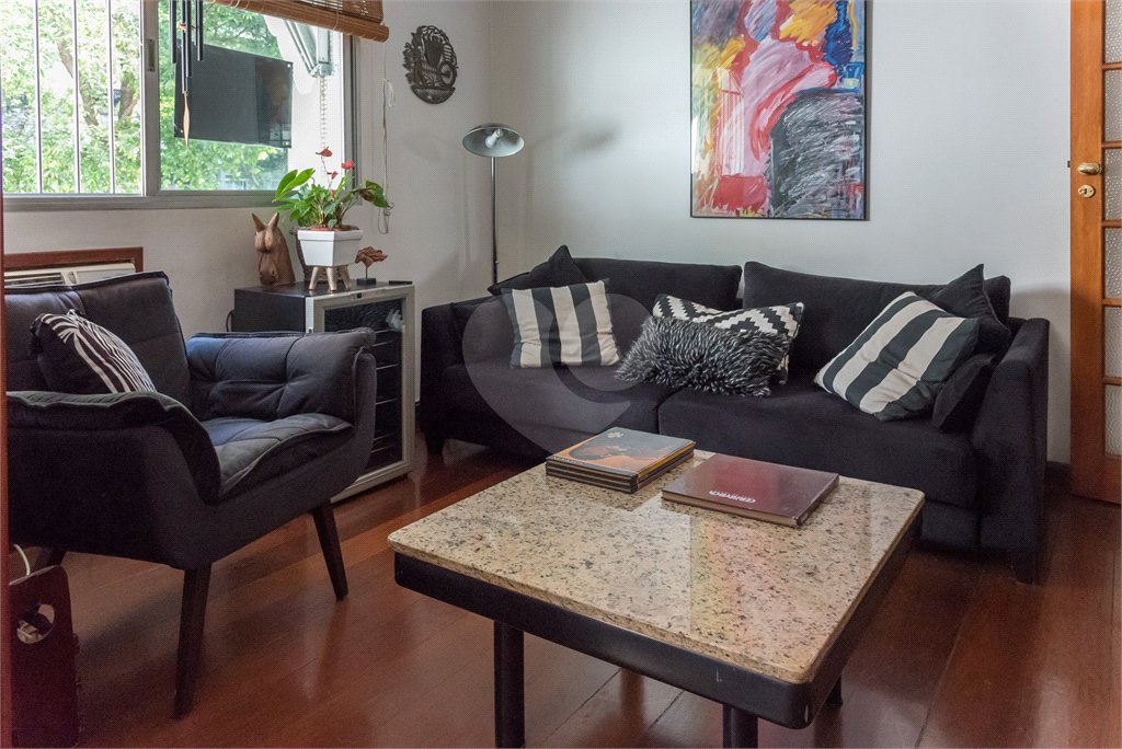 Apartamento à venda com 3 quartos, sendo 1 suíte, em Tijuca, Rio de Janeiro, RJ