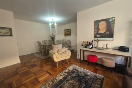 Apartamento à venda com 3 quartos, sendo 1 suíte, em Itaim Bibi, São Paulo, SP