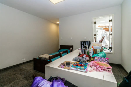 Casa à venda com 3 quartos, sendo 1 suíte, em Brooklin Paulista, São Paulo, SP