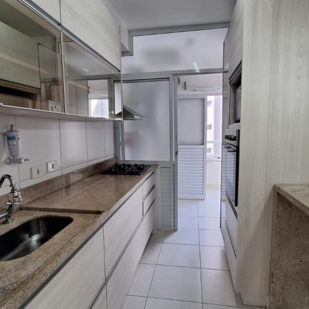 Apartamento com 2 dormitórios à venda, 75 m² por R$ 680.000,00 - José Menino - Santos/SP