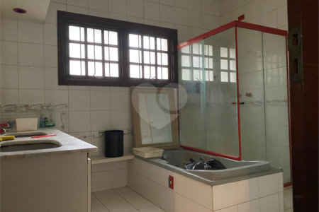 Sobrado à venda com 4 suítes em Alto da Boa Vista, São Paulo, SP