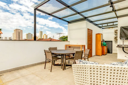 Sobrado à venda com 3 quartos, sendo 1 suíte,  em Cidade Monções, São Paulo, SP