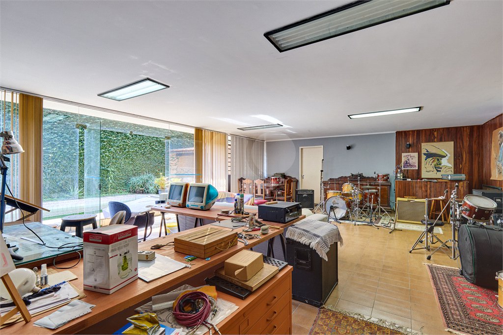 Casa de Vila à venda com 4 quartos, sendo 3 suítes,  em Alto da Boa Vista, São Paulo, SP