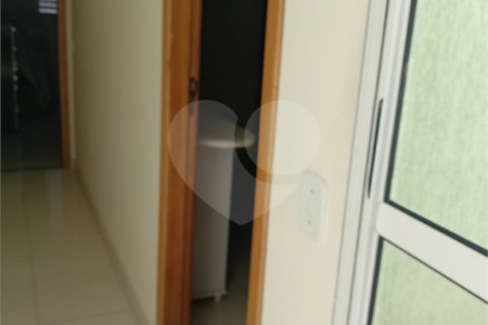 Sobrado à venda com 3 quartos, sendo 1 suíte, em Cidade Patriarca, São Paulo, SP