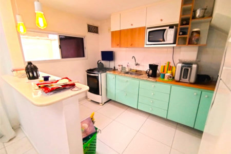 Casa à venda com 3 quartos, sendo 1 suíte, no condomínio Grand Family, Rio de Janeiro - RJ