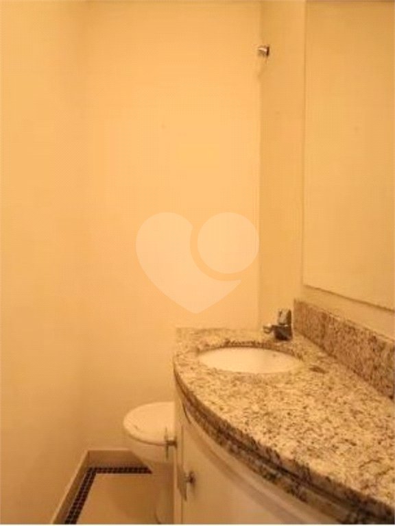 Apartamento à venda com 3 quartos, sendo 2 suítes,  em Paraíso do Morumbi, São Paulo, SP