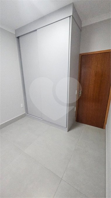 Casa à venda ou para alugar com 3 quartos, sendo 1 suíte, no condomínio Jardim Park Real, Indaiatuba - SP
