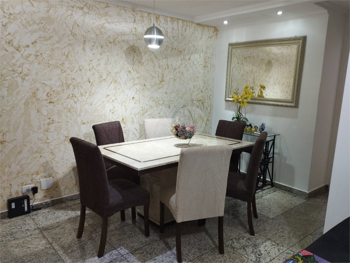 Apartamento à venda com 2 quartos, sendo 1 suíte, em Vila Guilherme, São Paulo, SP